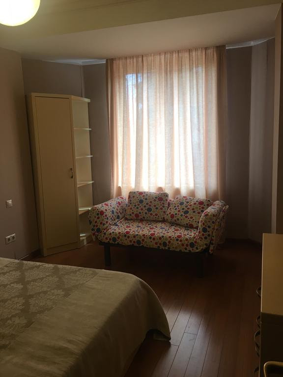 Apartment Sea Avenue Batumi Exterior foto
